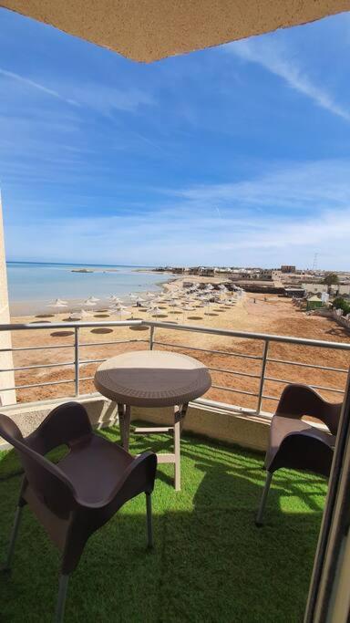 Casablanca Beach Direct Sea View Tow Bedroom Apartment Hurghada Ngoại thất bức ảnh